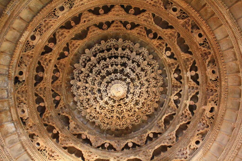 Jain architecture : Epitome of discipline and&nbsp;focus